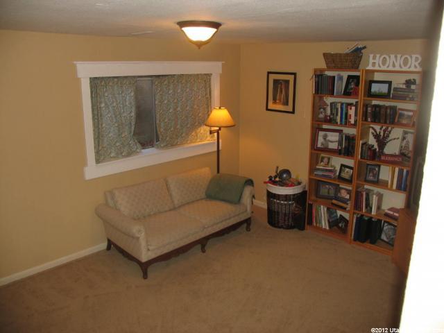 3936 S 2300 E #2, Holladay, UT 84124 — photo 7