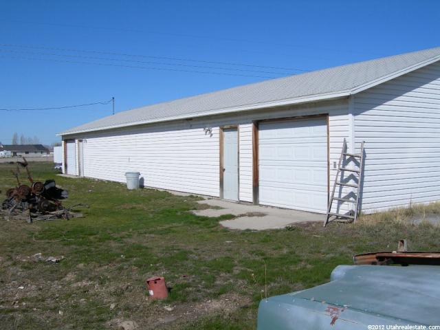 3394 N 2000 W, Farr West, UT 84404 — photo 9