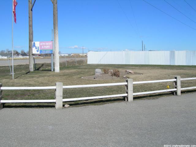 3394 N 2000 W, Farr West, UT 84404 — photo 10