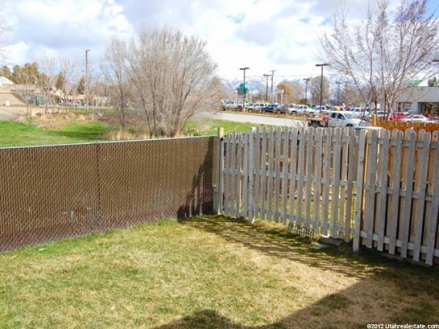 537 S 450 E, Clearfield, UT 84015 — photo 7