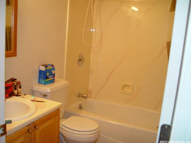 577 N 100 W #102, Provo, UT 84601 — photo 9