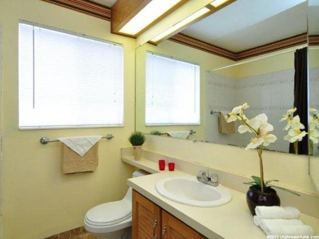 3020 S Polk Ave E #4, Ogden, UT 84403 — photo 2