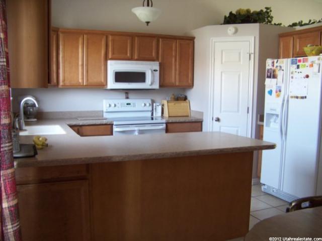 3802 W 5800 S, Roy, UT 84067 — photo 5