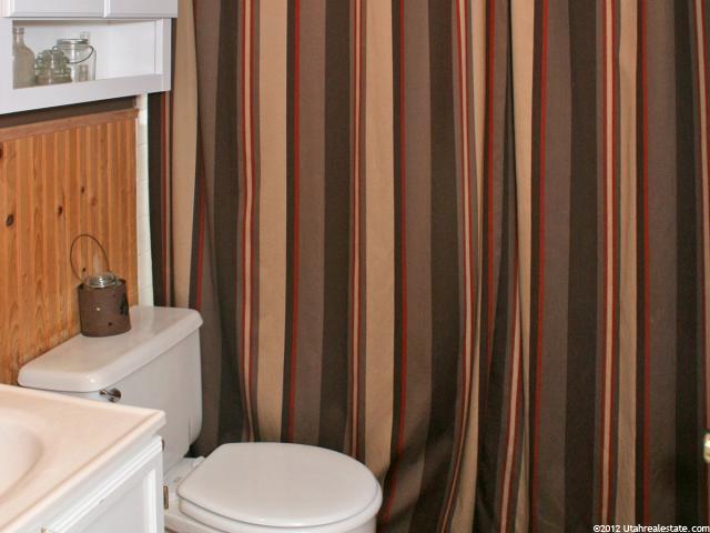 79 W 700 N, Orem, UT 84057 — photo 9