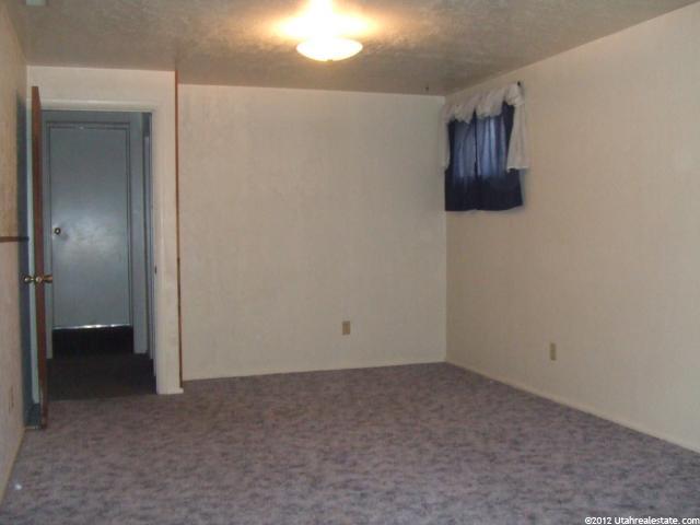 5587 S 1200 W, Riverdale, UT 84405 — photo 6