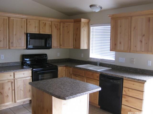 404 N 100 E, Providence, UT 84332 — photo 3