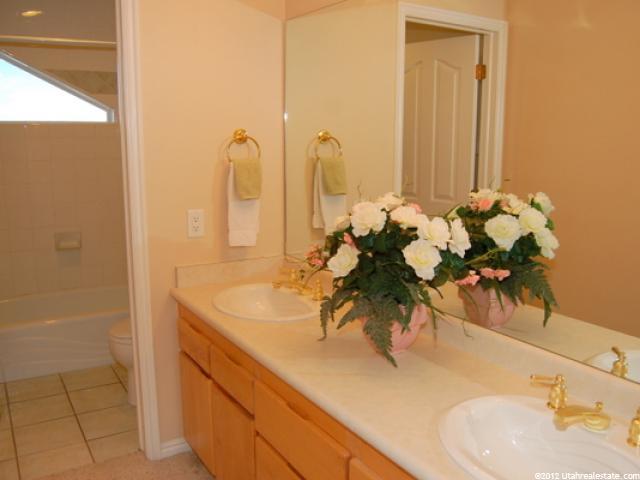 10191 S Wasatch Blvd, Sandy, UT 84092 — photo 9