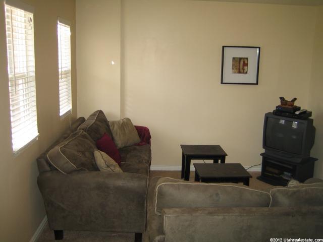 354 S 400 W, Logan, UT 84321 — photo 2
