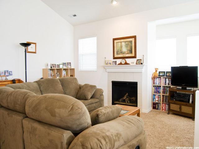 994 S Courtyard Ln E, Centerville, UT 84014 — photo 5