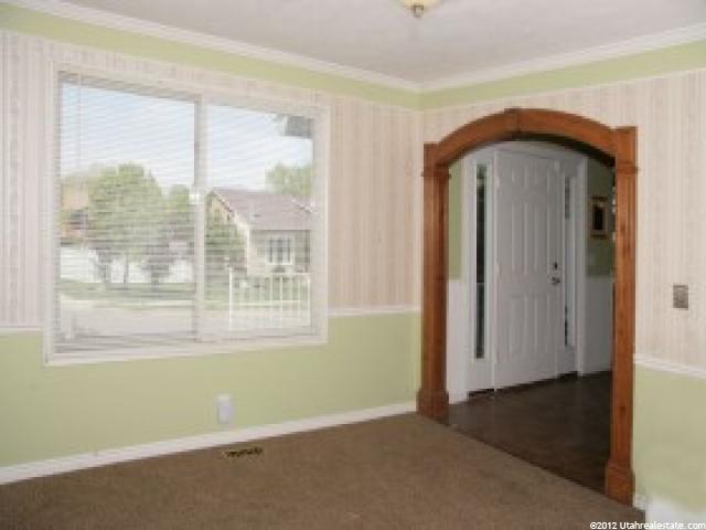 10307 S Edgecliff Dr E, Sandy, UT 84092 — photo 2