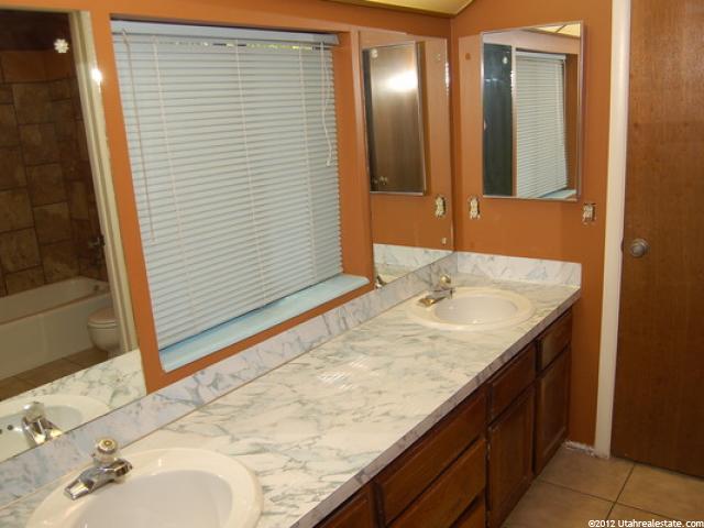 4264 S 700 W, Riverdale, UT 84405 — photo 6