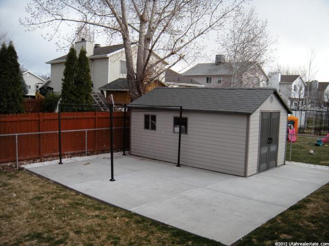1098 N 2875 W, Layton, UT 84041 — photo 10