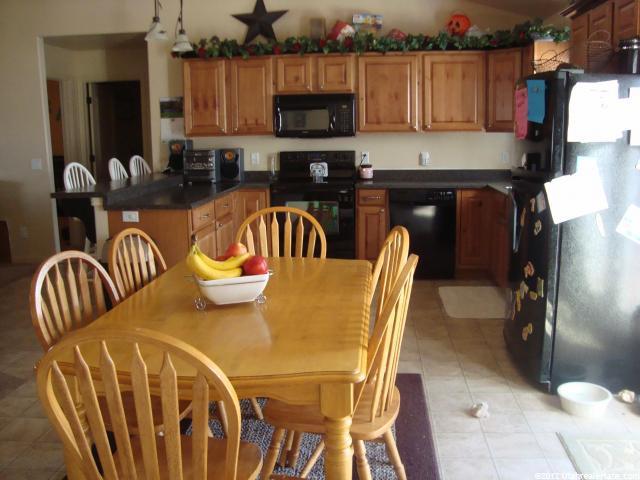 520 S 450 E, Roosevelt, UT 84066 — photo 5