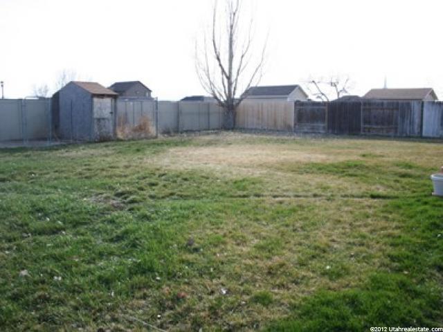 1437 W 1045 S, Clearfield, UT 84015 — photo 9