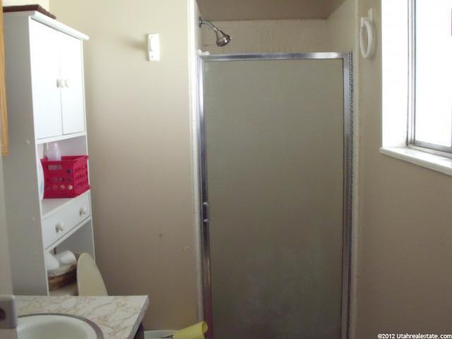 350 E 1000 N, Harrisville, UT 84404 — photo 7