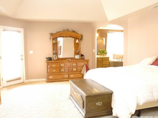 438 E 100 N, Mona, UT 84645 — photo 7