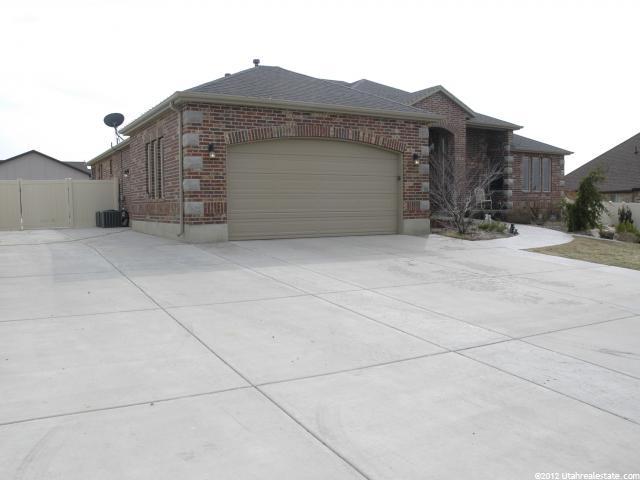 438 E 100 N, Mona, UT 84645 — photo 9