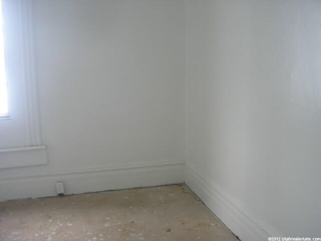 133 W 27th St S, Ogden, UT 84401 — photo 2