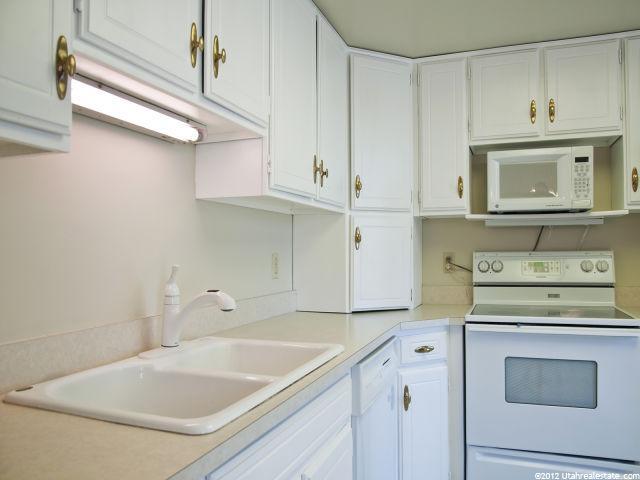 5267 S Spring House Ln, Murray, UT 84107 — photo 4
