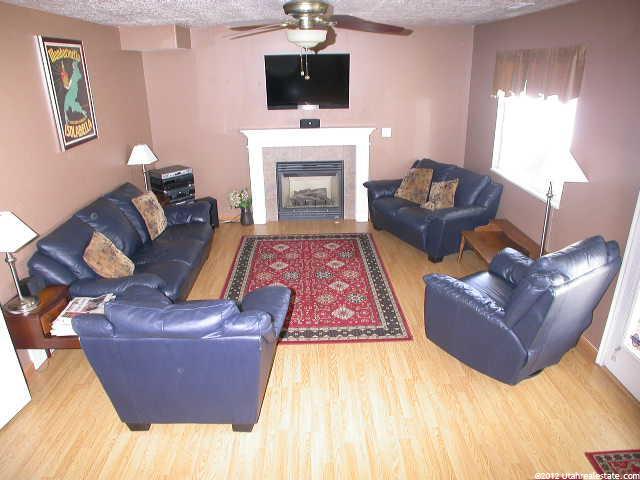 1606 N 25 E, Layton, UT 84041 — photo 3