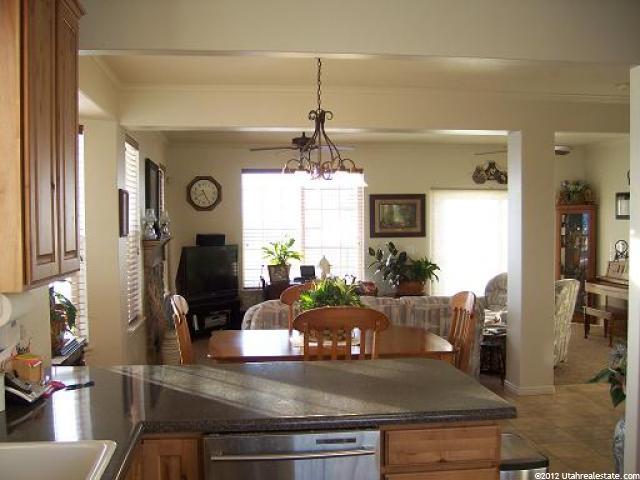 910 E Hamlet Cir S #910, Midway, UT 84049 — photo 2