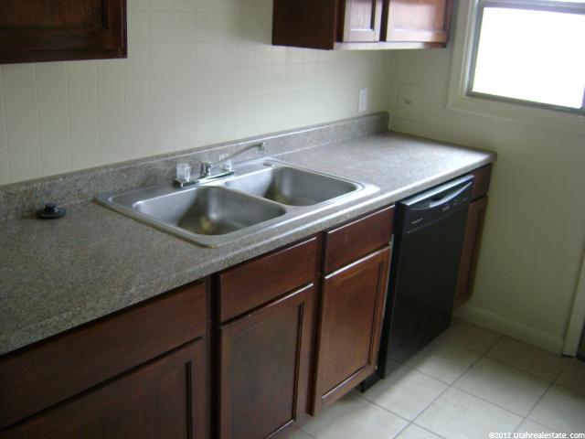 149 W Mond St S, Ogden, UT 84404 — photo 2