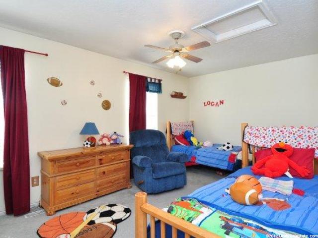 417 E 500 S, Clearfield, UT 84015 — photo 9