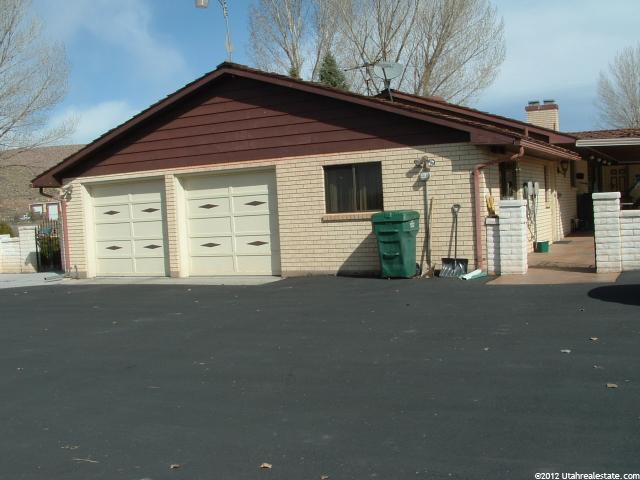 3260 N Vernal Ave, Vernal, UT 84078 — photo 7