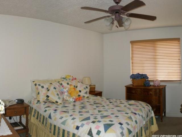 347 W West Oaks Dr, Ogden, UT 84404 — photo 5
