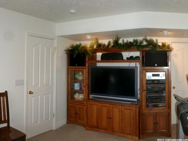 347 W West Oaks Dr, Ogden, UT 84404 — photo 6