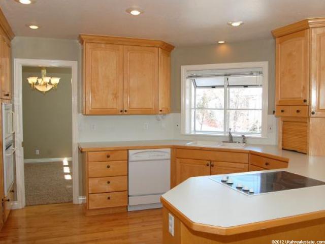 1895 E Choctaw Rdg S, Ogden, UT 84403 — photo 3