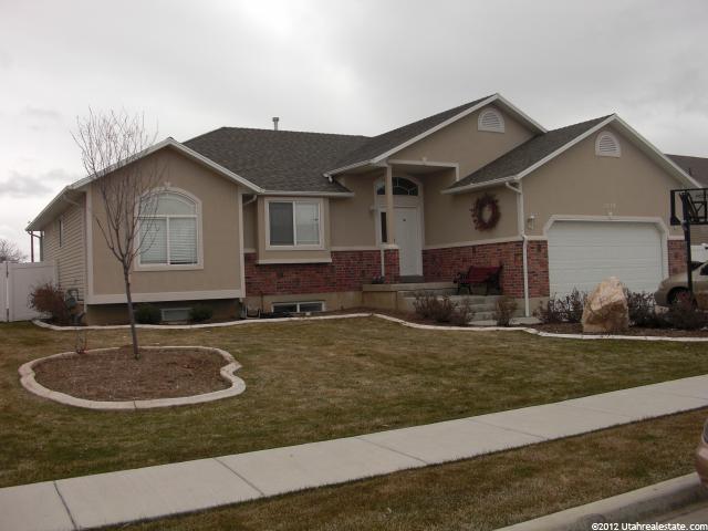 1039 W 4175 S, Riverdale, UT 84405