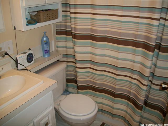 1413 N 300 W, Sunset, UT 84015 — photo 8