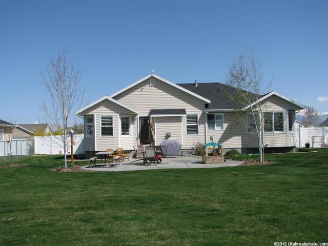 2403 W 2375 N, Clinton, UT 84015 — photo 2