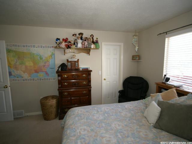 55 N 750 W, Layton, UT 84041 — photo 5