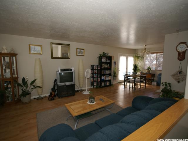 55 N 750 W, Layton, UT 84041 — photo 6