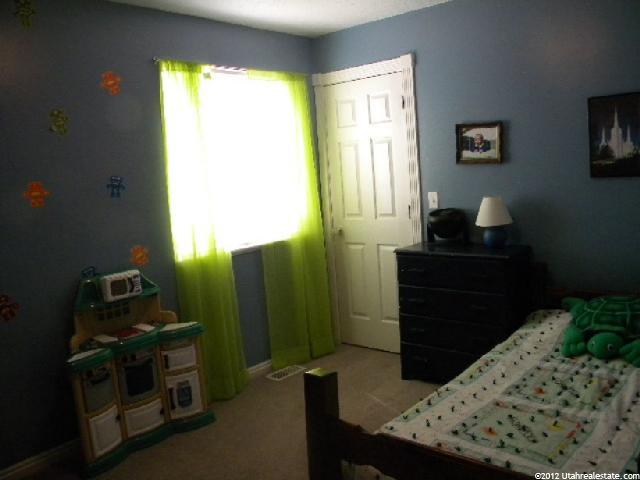82 S Manitoban Ln E, Hyrum, UT 84319 — photo 2