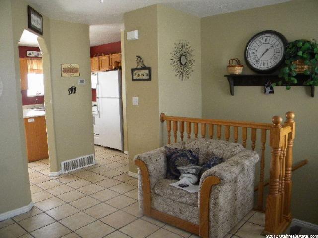 82 S Manitoban Ln E, Hyrum, UT 84319 — photo 5
