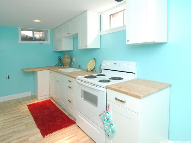 670 N Main E, Bountiful, UT 84010 — photo 8