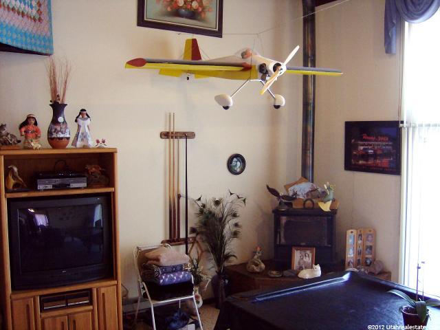 723 N 7000 W, Delta, UT 84624 — photo 3