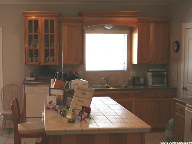 420 Choke Cherry Ln N, Providence, UT 84332 — photo 4