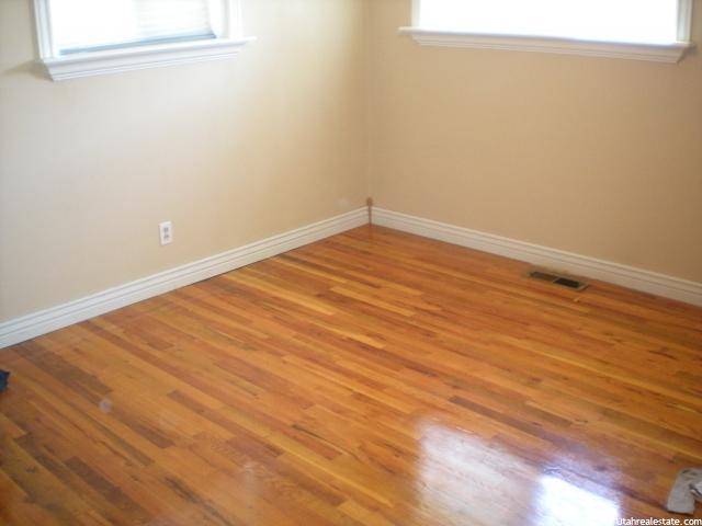 1400 N 360 W, Bountiful, UT 84010 — photo 9