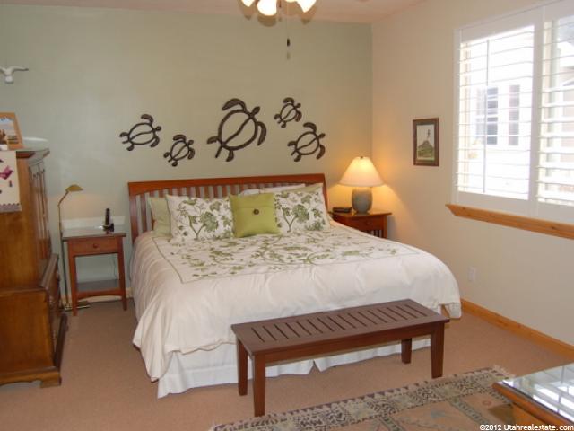 11313 S Four Sox Cv E, Sandy, UT 84092 — photo 9