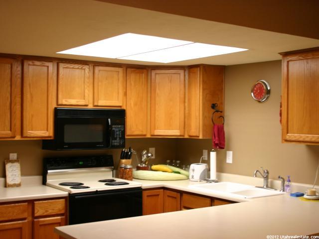 19 Somerset Pl, North Logan, UT 84341 — photo 2