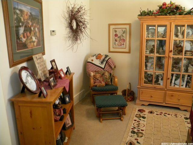 2633 S 200 E, Clearfield, UT 84015 — photo 2