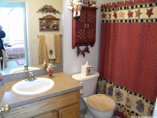 2633 S 200 E, Clearfield, UT 84015 — photo 6
