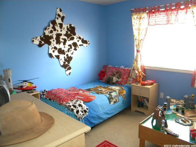 2633 S 200 E, Clearfield, UT 84015 — photo 7