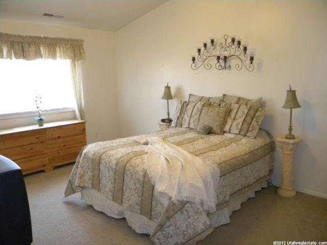 2633 S 200 E, Clearfield, UT 84015 — photo 9
