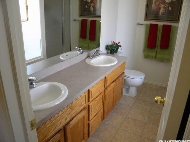 2633 S 200 E, Clearfield, UT 84015 — photo 10