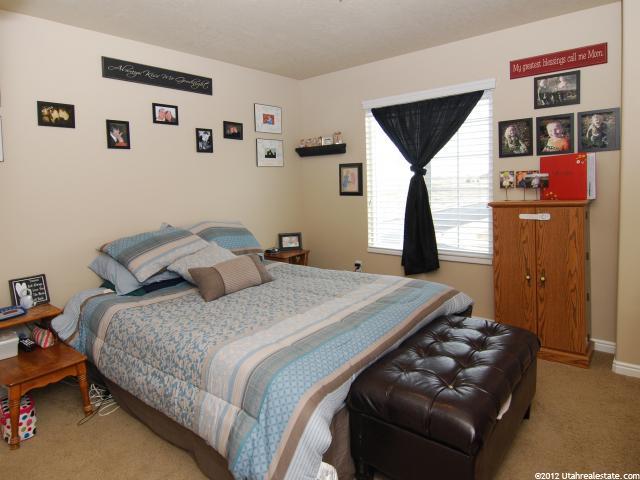 2372 N Sarus Crane Dr, Clinton, UT 84015 — photo 7